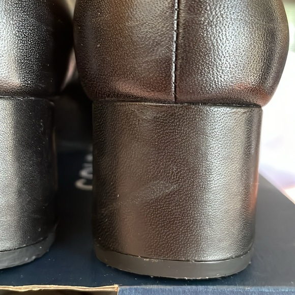 GUC w/box Cole Haan the go to pump in black leather - Picture 6 of 7